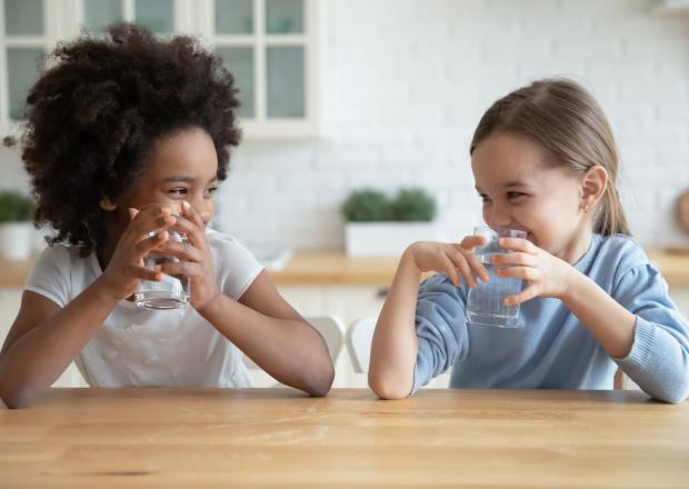 Kids drinking water